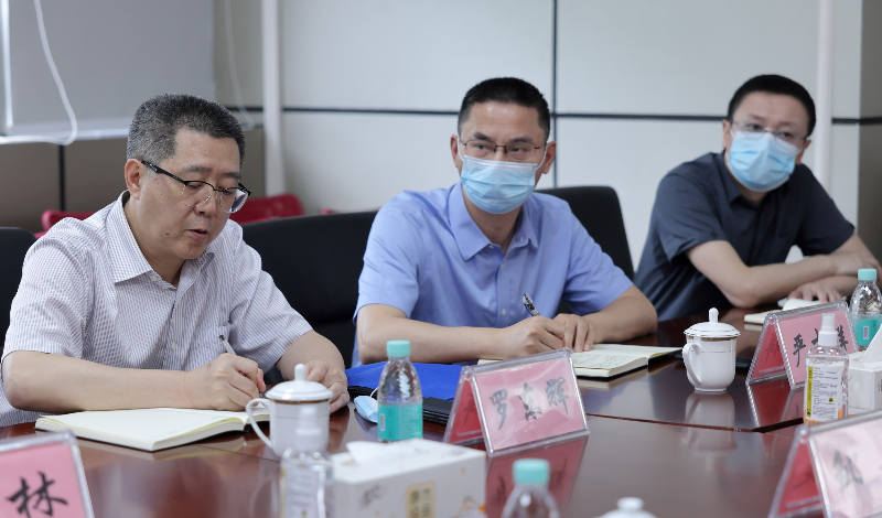 市卫生健康委、市财政局赴市疾控中心开展联合调研2.jpg