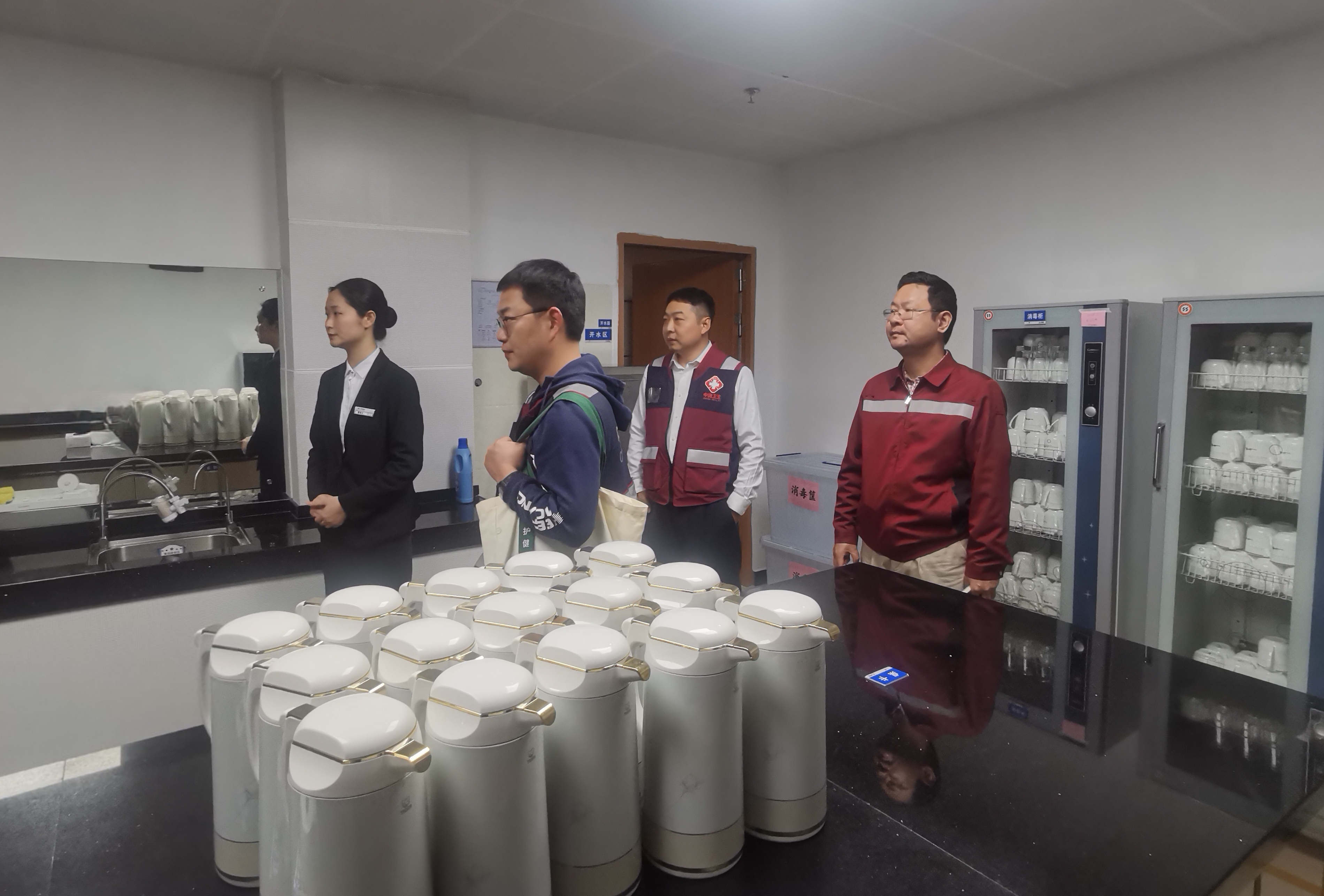 2深圳市疾控中心多措并举 护航市“两会”顺利召开.jpg