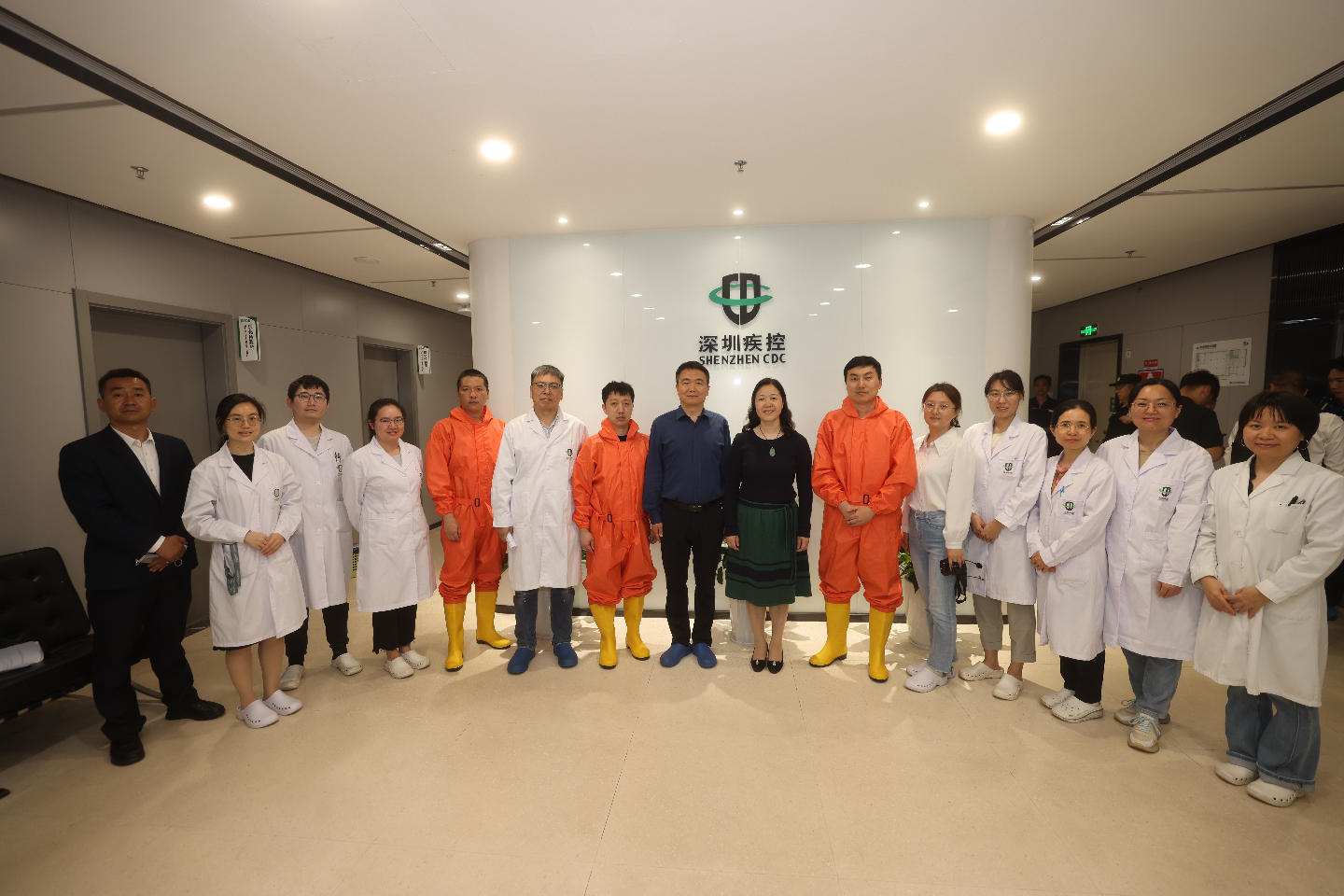 4深圳市疾病预防控制中心成功举办危化品安全培训暨危化品泄漏应急演练.jpg
