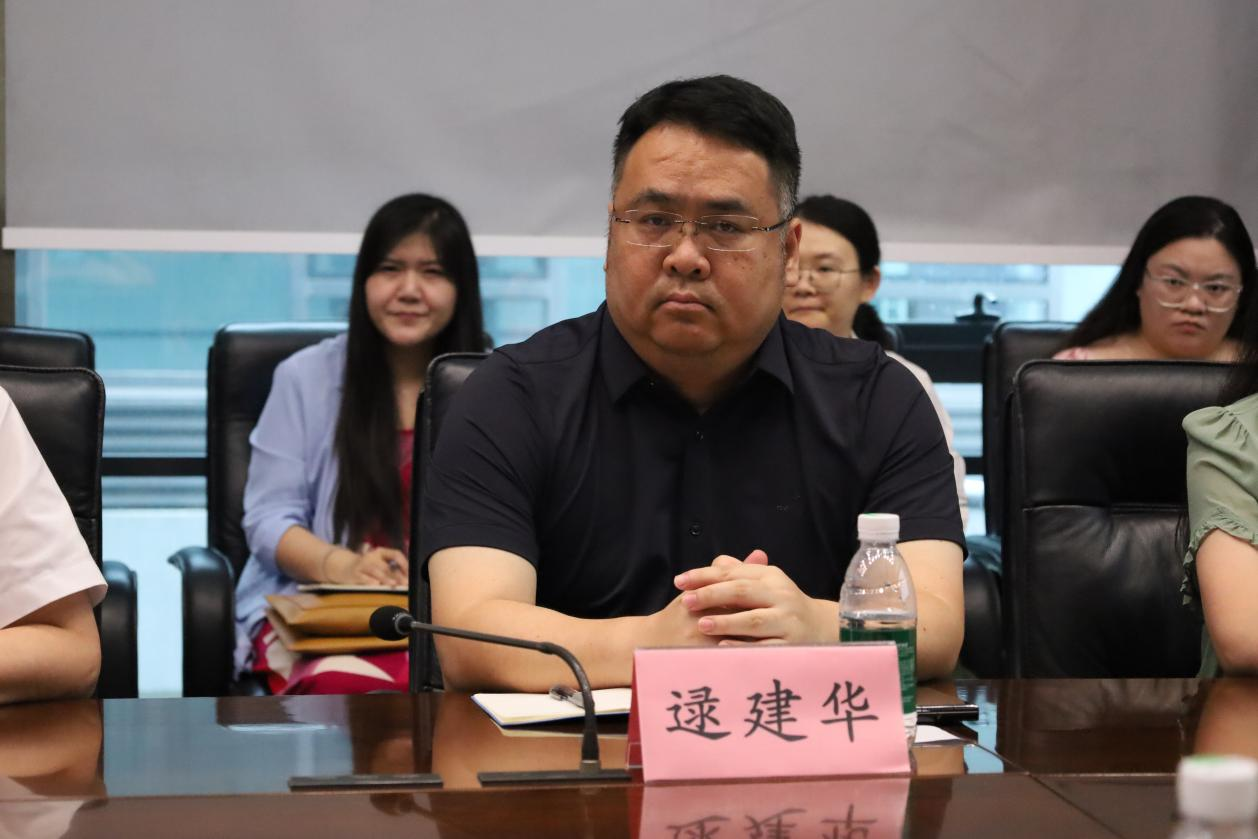 5深圳市疾控中心与南方科技大学成功举办科技助力“双热”防控专题研讨会.png